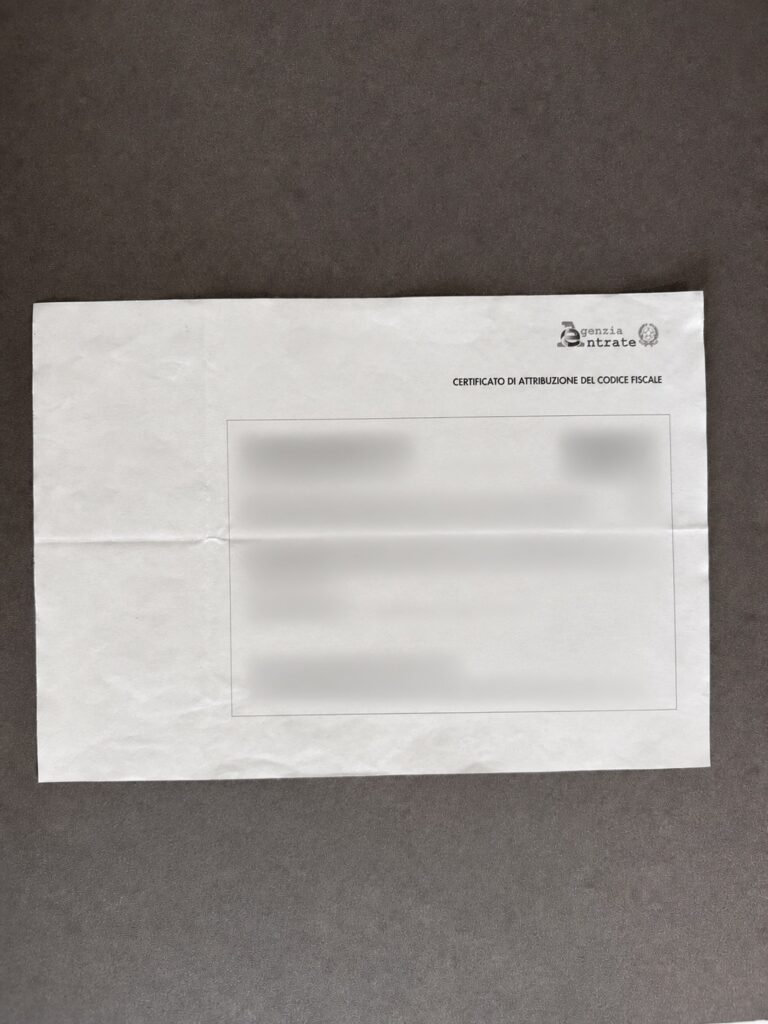 Certificado de atribuição do codice fiscale emitido pela Agenzia delle Entrate