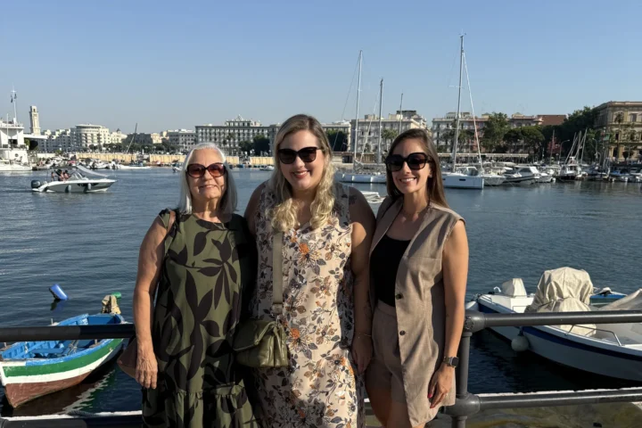 Passeio pelo lungomare de Bari, na Puglia