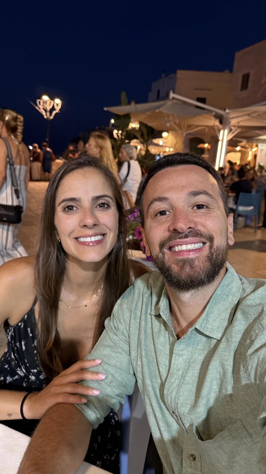 Patrícia e Léo durante uma noite na Puglia